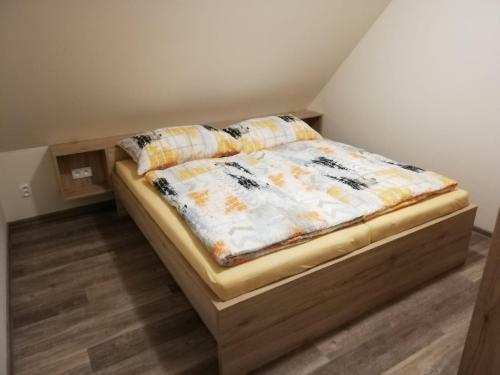 Apartm�ny ?�?ky Ii.