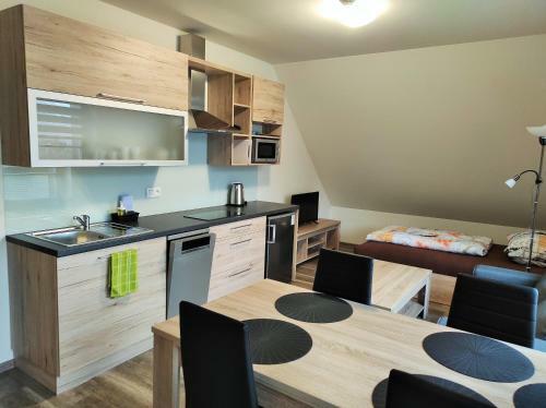 Apartm�ny ?�?ky Ii.