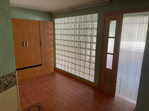Casa Espaciosa Con Sala De Juntas