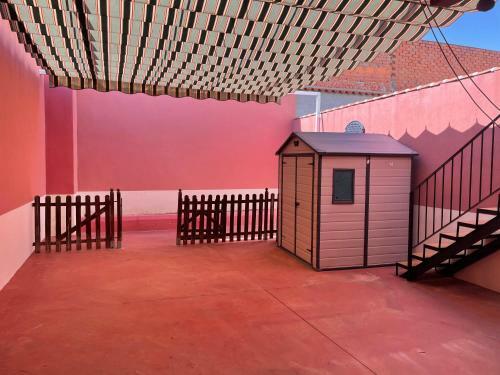 Casa Espaciosa Con Sala De Juntas