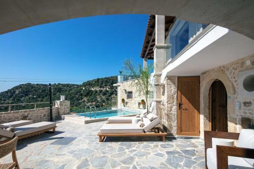Moundros Villa