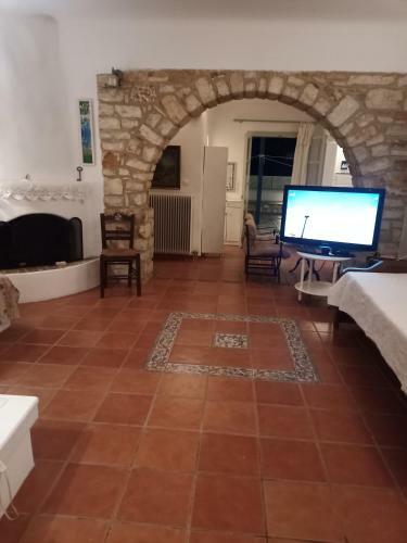 Tzo Apartment