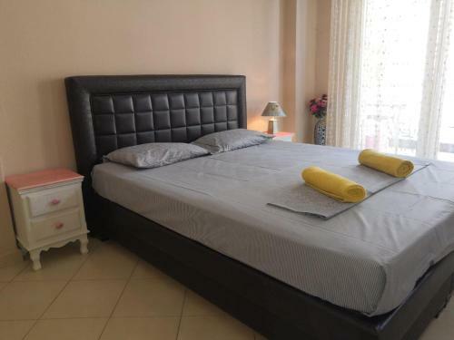 Amoret Apartment