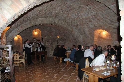 Hostal Penzion Kovarna