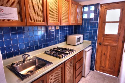 Hotel Acuarium Suite Resort