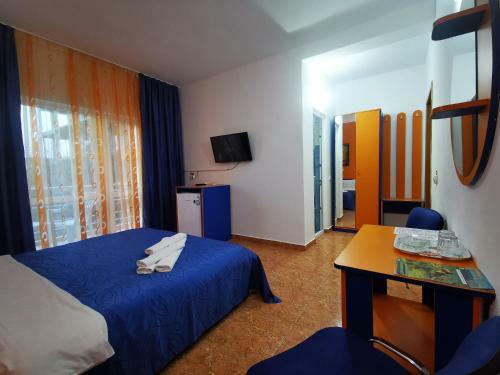Hostal Vila Oranj