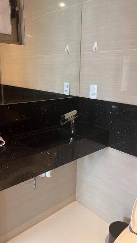 Apartamento Sofisticado, De Frente Para O Mar