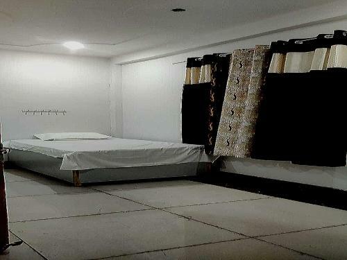 Hotel Spot On 88794 Shri Badri Vishal Bhoj