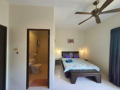 Baan Muchshima Hostel Phuket