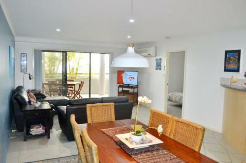 Jubilee Apartment 03