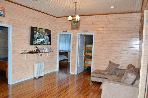 Mistys Beachside Cottage