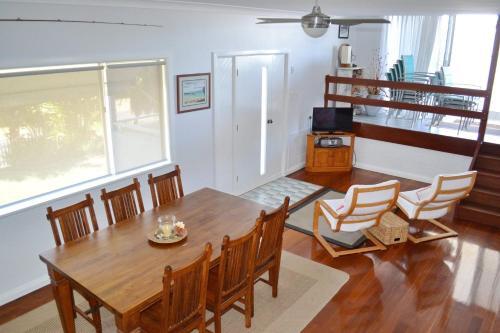 Seaview 22