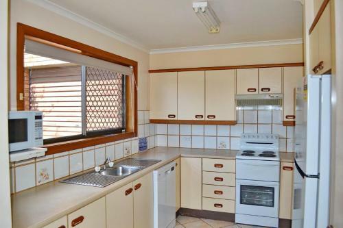 Seaview Townhouse 4