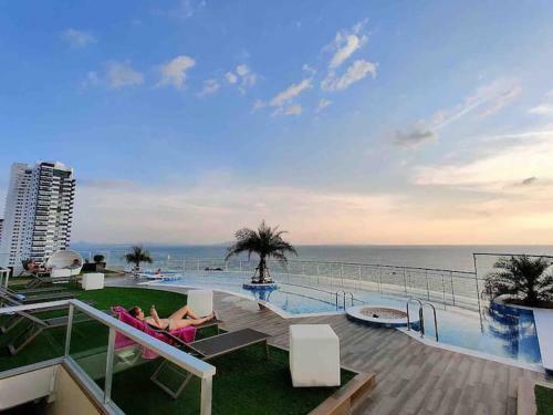 Apartamento Sands Condo Pattaya 14