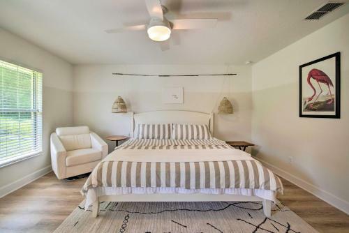 Peaceful Home With Yard, Walk To Rainbow River!
