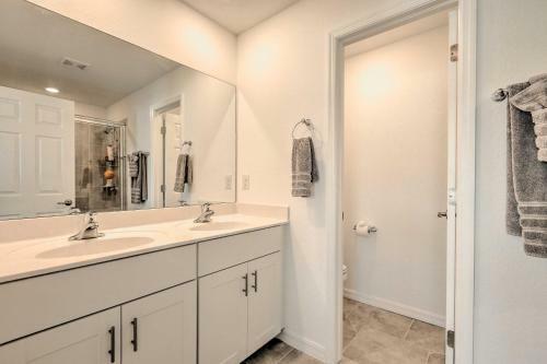 Brand New Fort Myers Townhome Community Pool