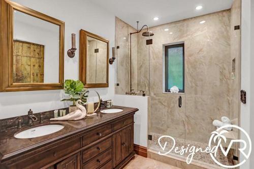 7br Charm With Heated Pool And Waterview