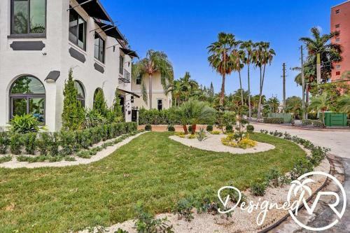 7br Charm With Heated Pool And Waterview