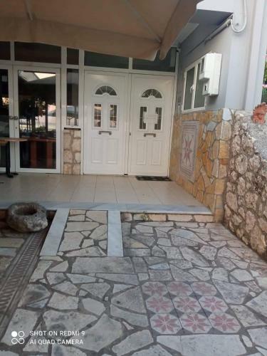 Vasilis Travlos Apartment