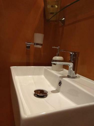 Hotel Karavos