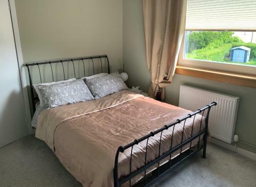 Bedroom In Findlay Apartment