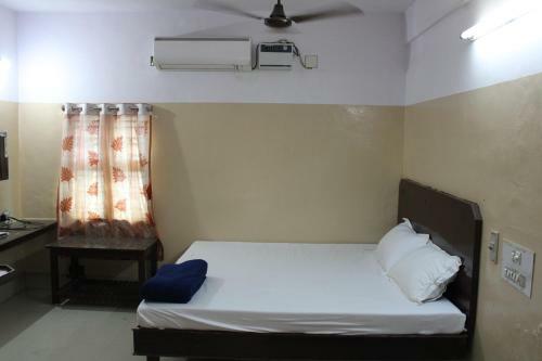 Hotel Sri Ambika Lodge