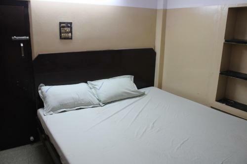 Hotel Sri Ambika Lodge