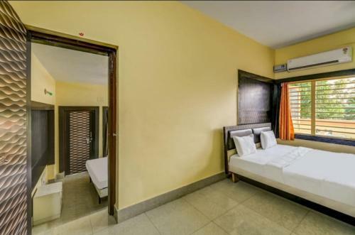 Hotel Moon