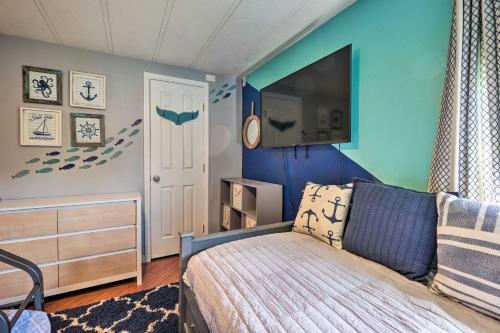 Jungle River Oasis With Boat Dock And Kayaks!