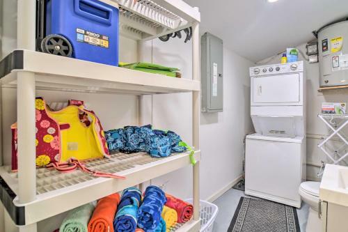 Family-friendly, Pastel Gem With Private Pool!