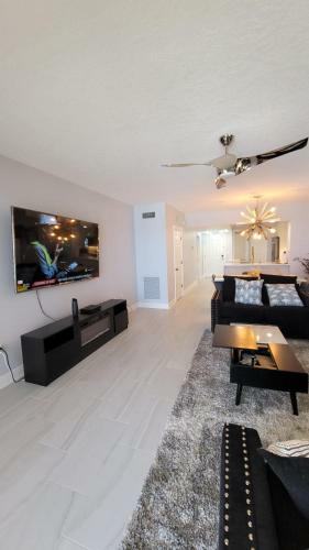 Apartamento Exclusive Beach Front Condo In North Redington