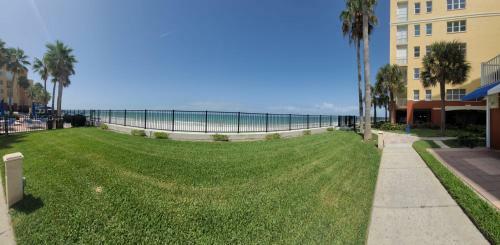 Apartamento Exclusive Beach Front Condo In North Redington