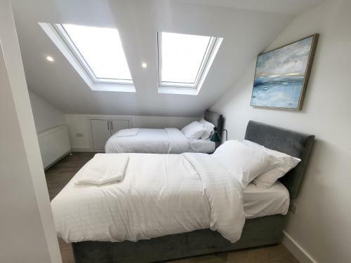 Lovely 4 Bedroom Centrally Located Apartment