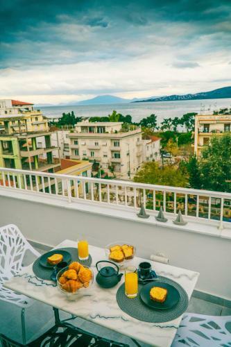 Sea View Luxury Apartment