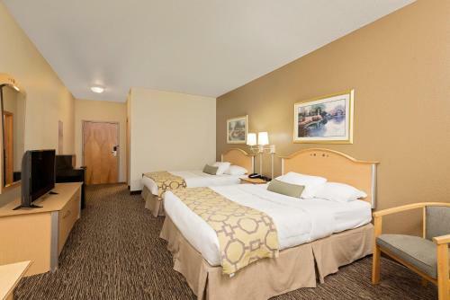 Posada Modern Inn & Suites - Lawrenceburg