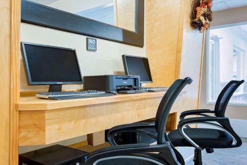 Posada Modern Inn & Suites - Lawrenceburg