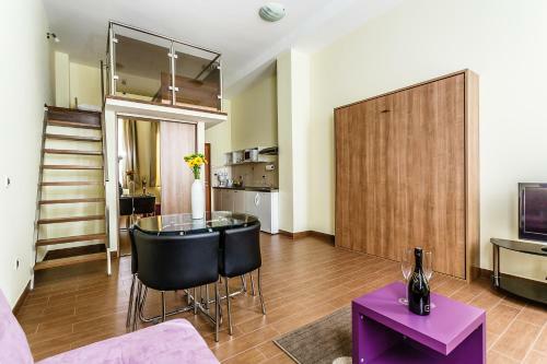 Frajona Apartments