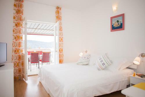 Apartments Barbara Tisno