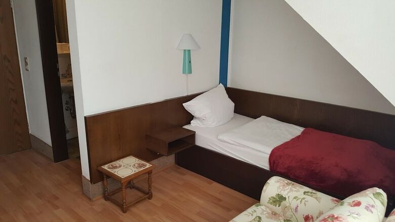 S&l Hotel Neuss