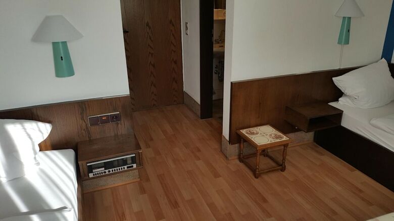 S&l Hotel Neuss