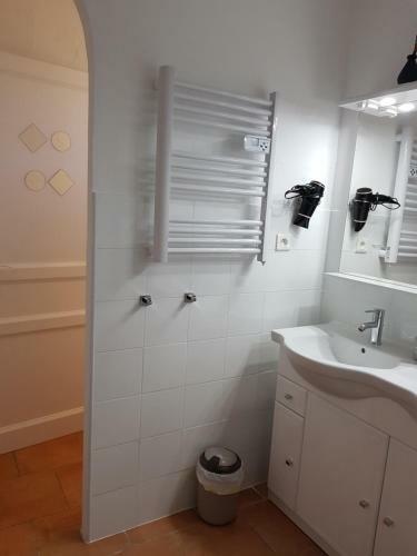 Bed & Breakfast Mas Clement - Chambre Et Table D'h�tes