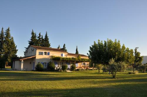 Bed & Breakfast Mas Clement - Chambre Et Table D'h�tes