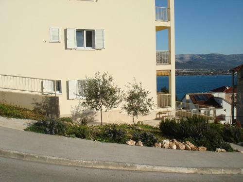 Z&e Apartment