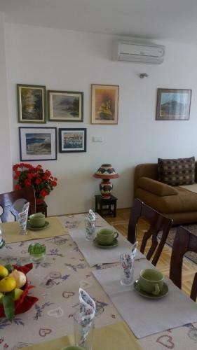Z&e Apartment