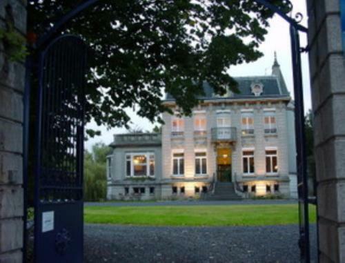 Bed & Breakfast Au Ch�teau Des Thermes