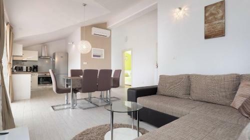 Pavao Apartments