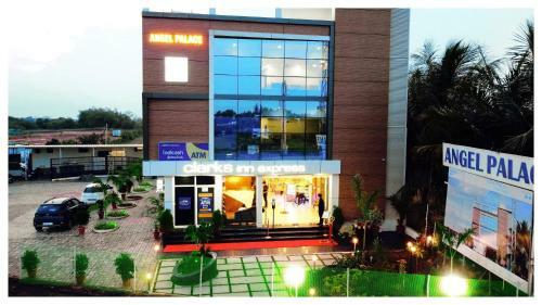 Hotel Clarks Inn Express ,sirkazhi