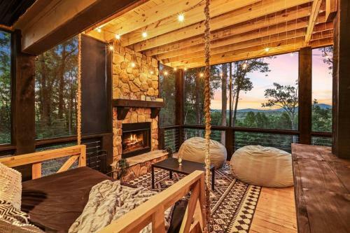 Boujee Lodge New Modern Luxury Retreat
