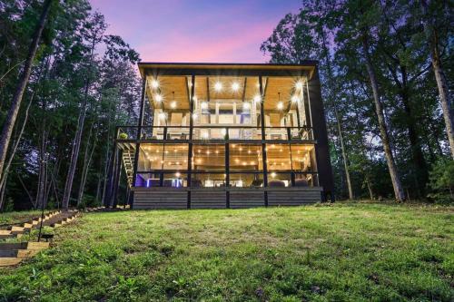 Boujee Lodge New Modern Luxury Retreat