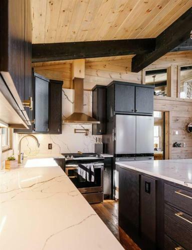 Boujee Lodge New Modern Luxury Retreat